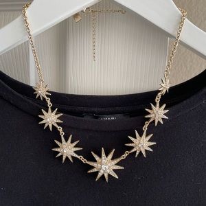 Gold Rhinestone Star Necklace - EUC!